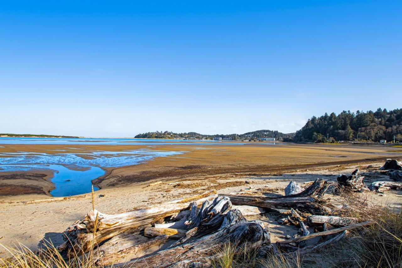 Siletz Bay Getaway Villa Lincoln City Dış mekan fotoğraf
