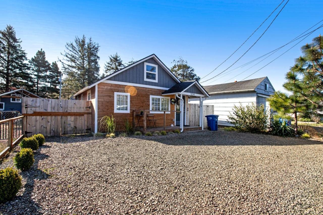 Siletz Bay Getaway Villa Lincoln City Dış mekan fotoğraf