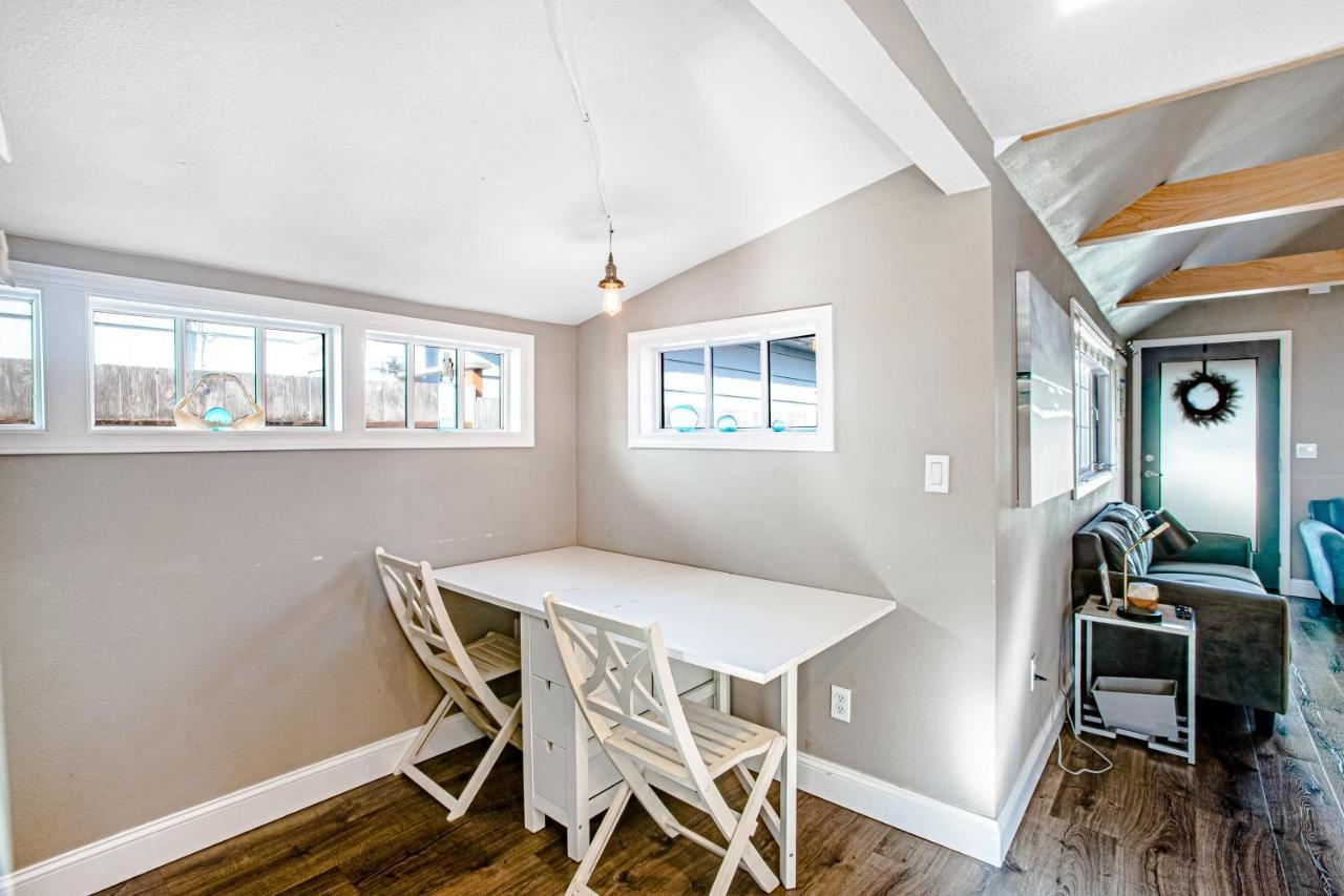 Siletz Bay Getaway Villa Lincoln City Dış mekan fotoğraf