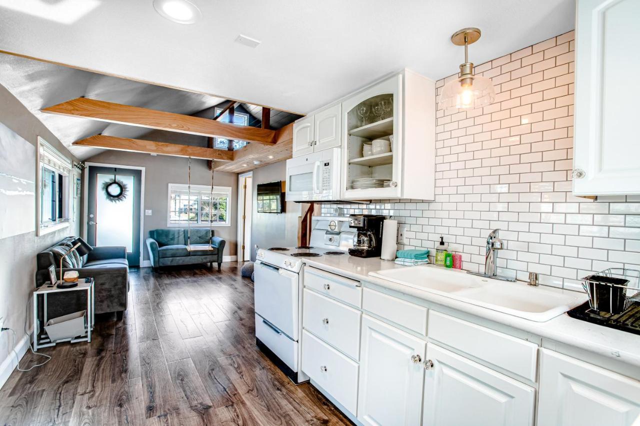Siletz Bay Getaway Villa Lincoln City Dış mekan fotoğraf